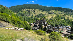 spanisches  Bergdorf Os de Civís